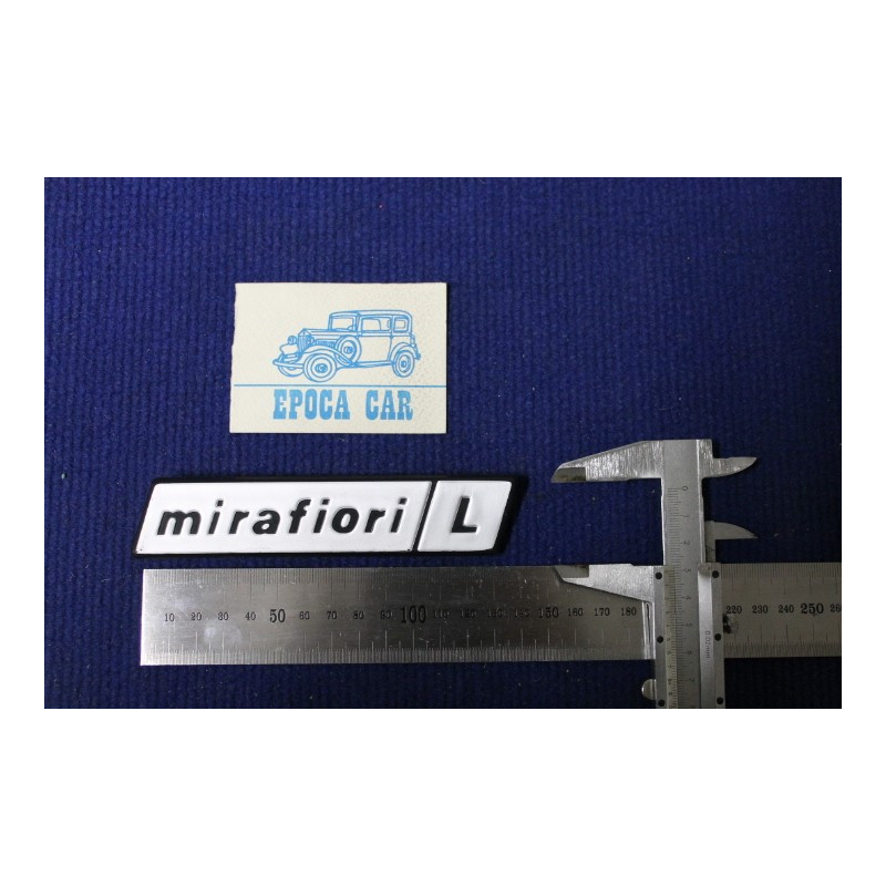 FIAT 131   MIRAFIORI L    PLASTICA