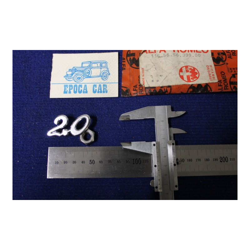 SCRITTA "2.0"  METALLO CROMATO