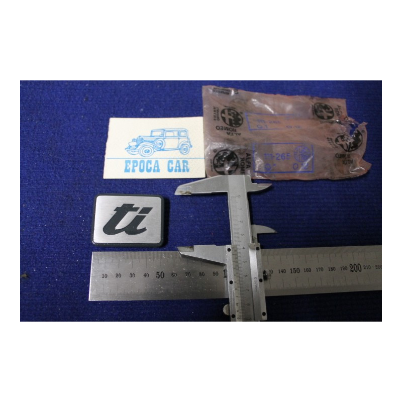EMBLEM  " T I "   METAL