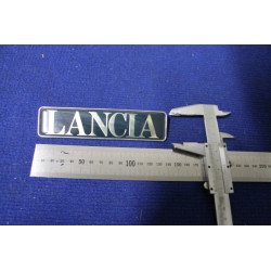 SCRITTA "LANCIA" (SCRITTA ORO)   METALLO CROMATO