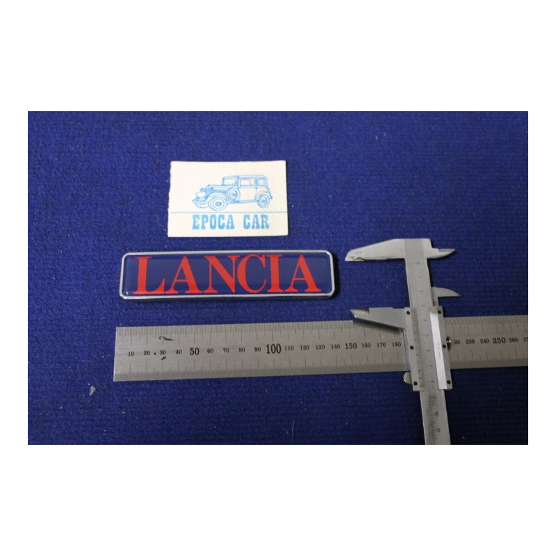 SCRITTA "LANCIA"  (ROSSA E BLU)    PLASTICA