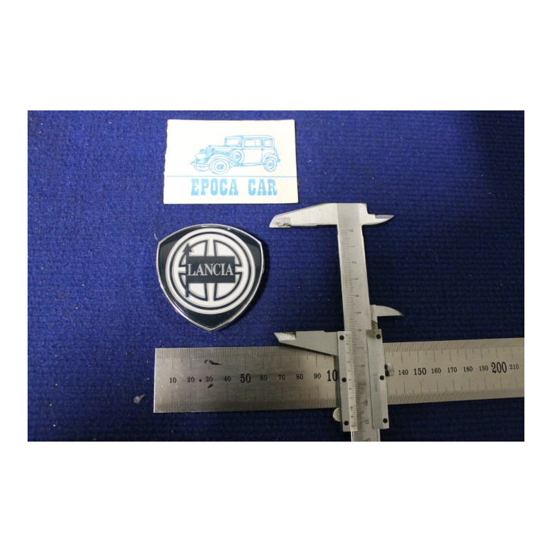 BADGE "LANCIA" UNIVERSAL FRONT BADGE   VERTICAL CONNECTION   PLASTIC