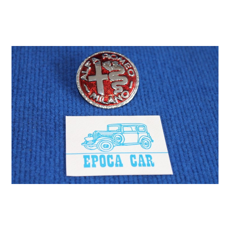 STEMMA CROMATO CON SFONDO ROSSO SMALTATO