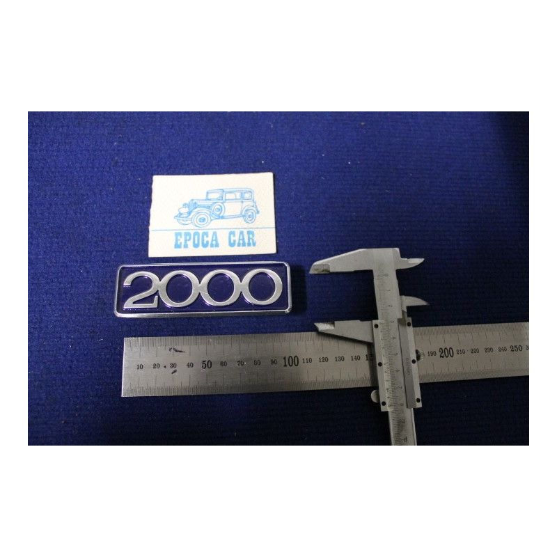 SCRITTA "2000" METALLO CROMATO  SFONDO BLU