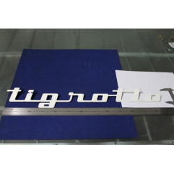 SCRITTA "TIGROTTO" LUNGH. 640 mm   METALLO VERNICIATO BIANCO