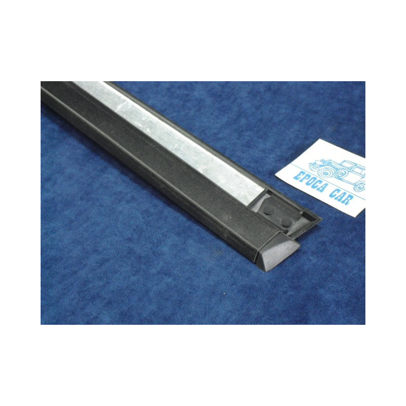 FIAT 128 SPECIA PAIR RUNNING BOARD BEAD LENGTH CM 176