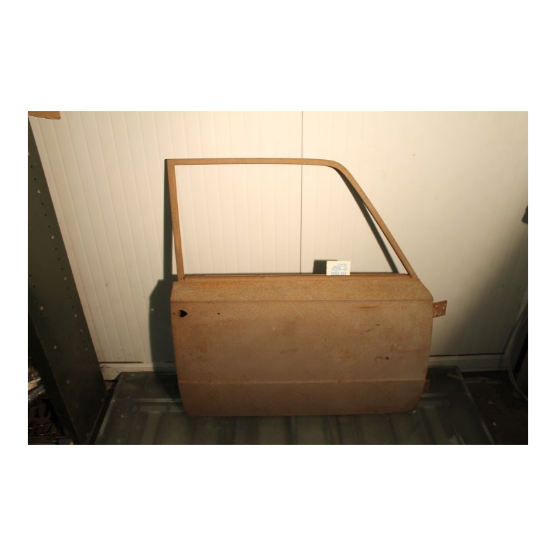 124  PORTA ANTERIORE DESTRA (4216482)