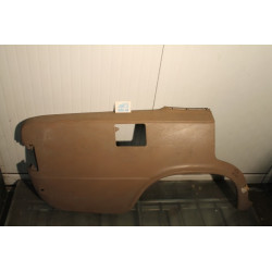 124 (SEAT)  RIGHT REAR FENDER