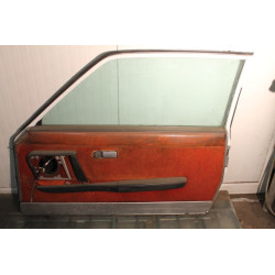 FIAT 130 COUPE'    RIGHT USED DOOR