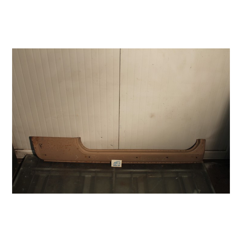 850  SOTTOPORTA DX