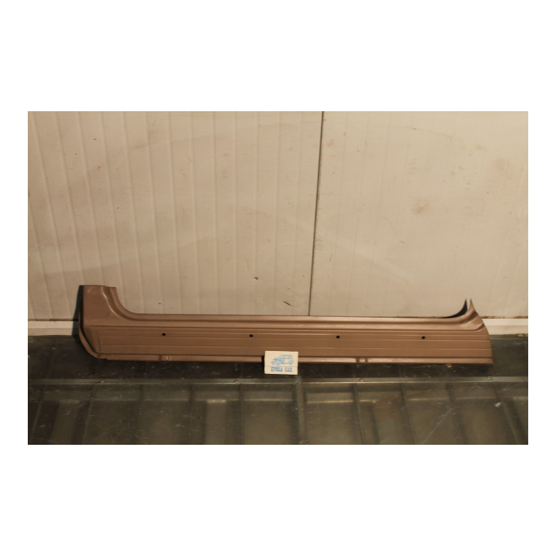 A 112  LEFT DOOR SILL (SHORT TYPE WITH HOLES)