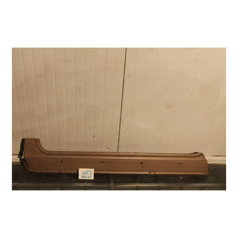 A 112   SOTTOPORTA SX (TIPO CORTO CON FORI)