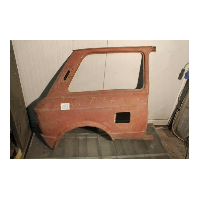 A 112  PARAFANGO POSTERIORE DX CON GIRO VOLETTO