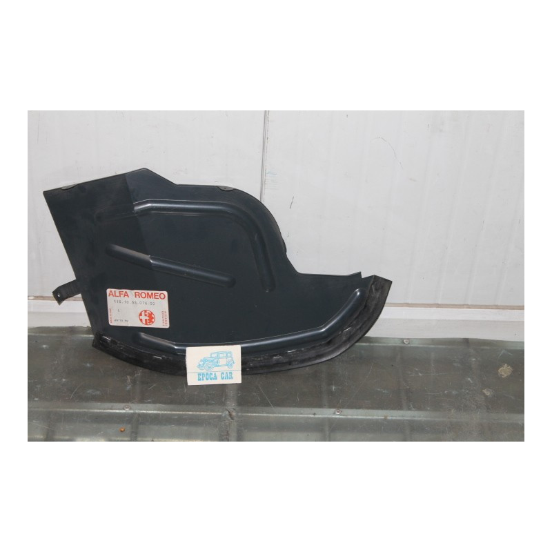 ALFETTA  FRONT RIGHT BODY ELEMENT  116105307600