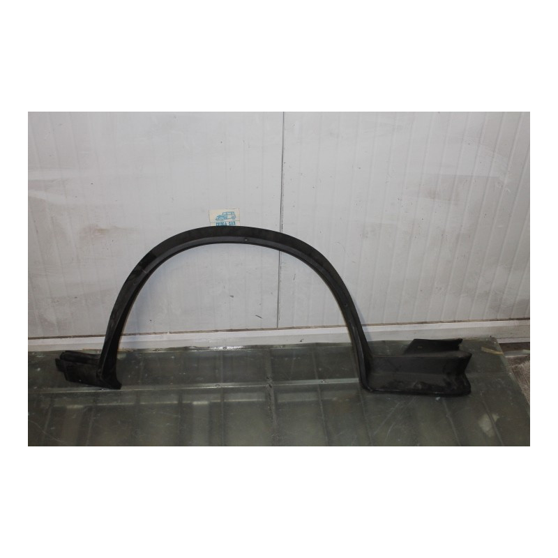 ALFETTA (?)  REAR LEFT PLASTIC FENDER MOLDING