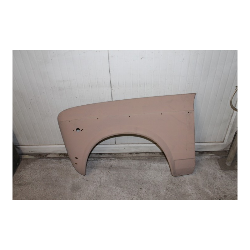 FRONT LEFT FENDER  128 C-CL