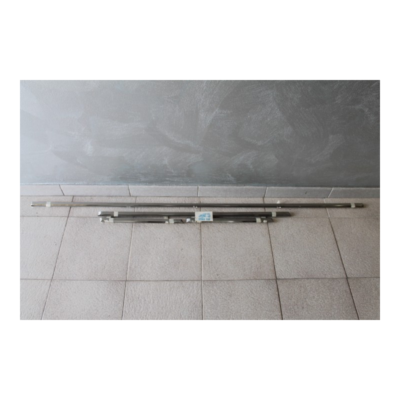 SERIE PROFILI LATERALI (8 PEZZI) INOX