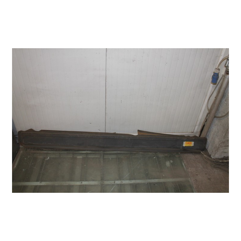 BMW 518-520  LEFT DOOR-SILL