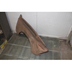 BMW (1502-2002 ?) PARAFANGO ANTERIORE DX