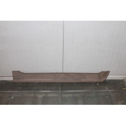 500 D LEFT DOOR-SILL