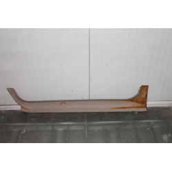 600 D  SOTTOPORTA DX