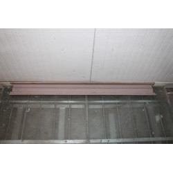 1100  103     RIGHT DOOR-SILL