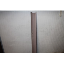 1100  103     RIGHT DOOR-SILL
