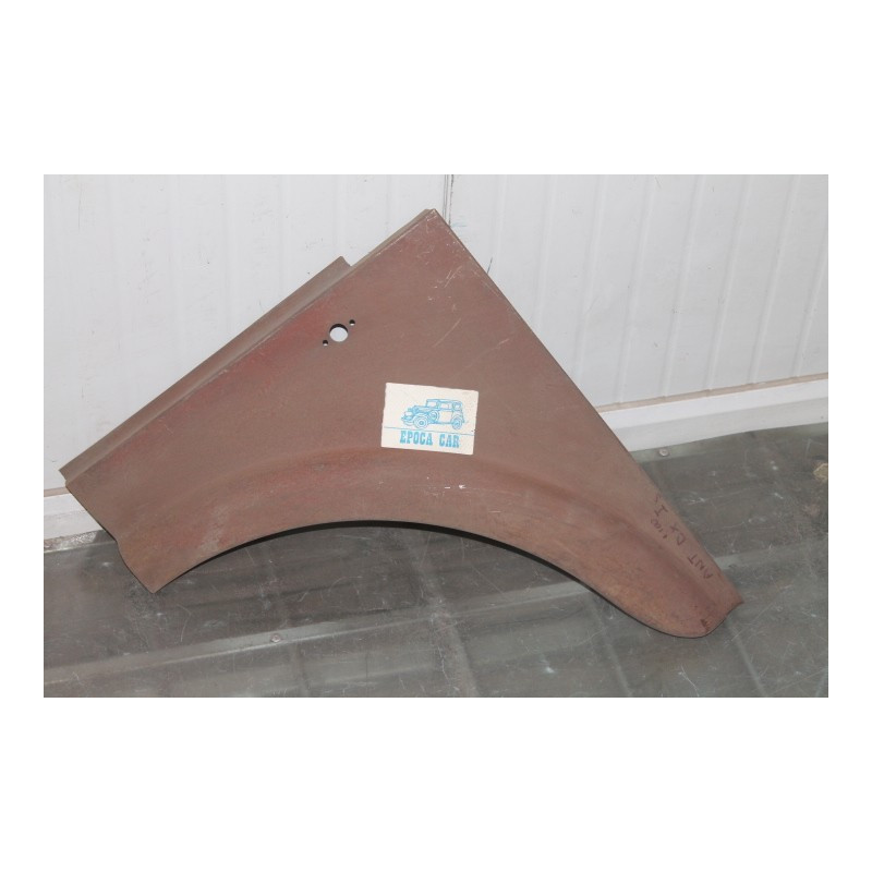 1100 103   HALF FRONT RIGHT FENDER