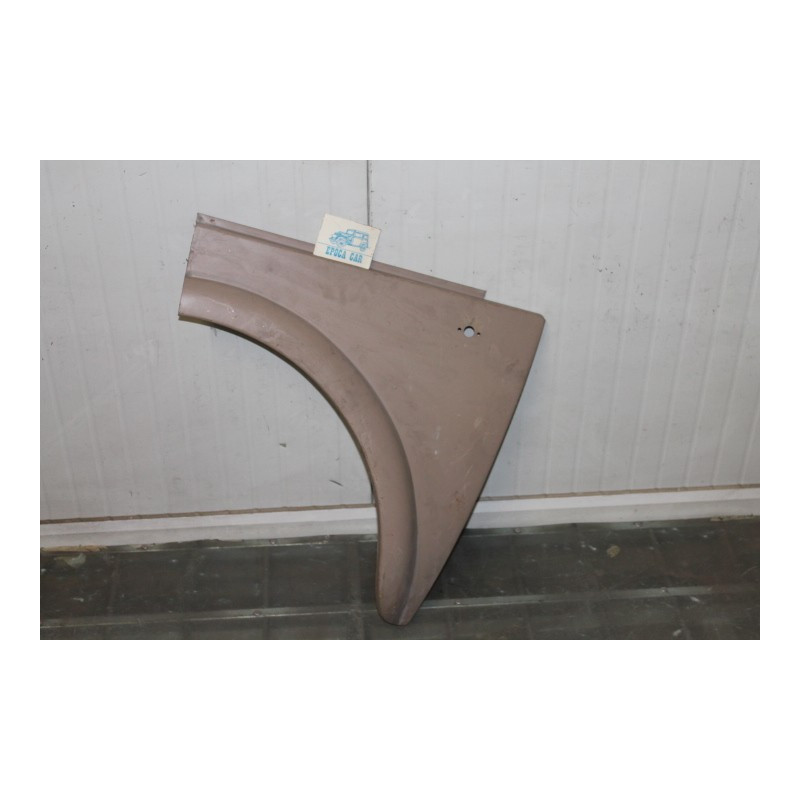1100 D   HALF FRONT RIGHT FENDER