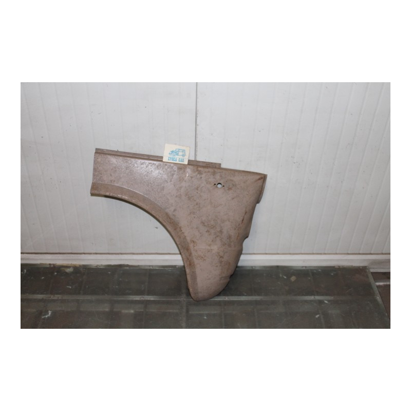 1100 R  1/2 PARAFANGO ANTERIORE DX