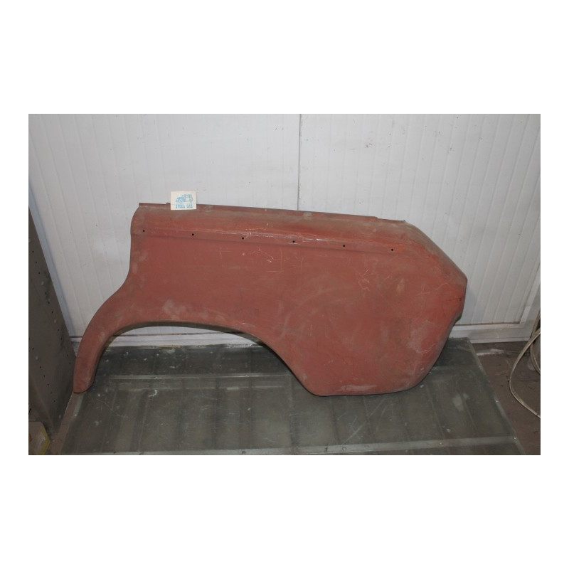 1300/1500 FAMILIARE (STATION WAGON)  LEFT REAR FENDER