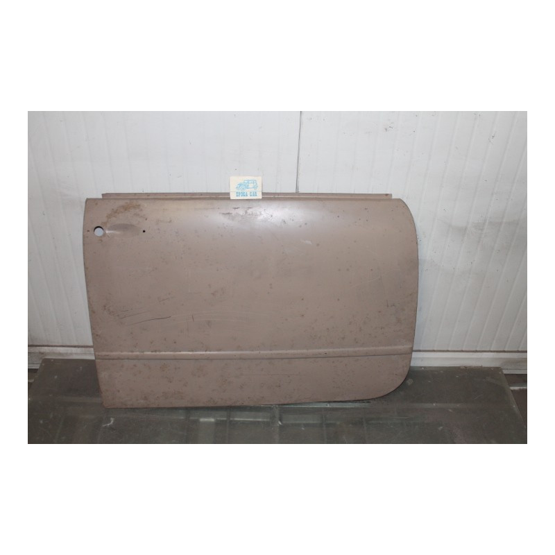 1100    RIGHT FRONT DOOR (SKIN ONLY)