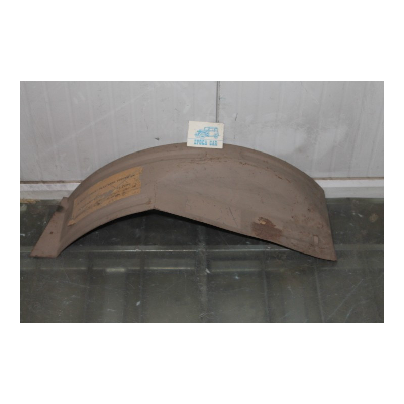 1100 D   RIGHT FRONT WHEEL HOUSING