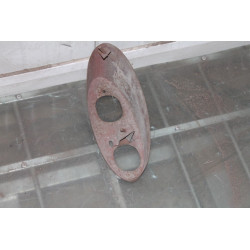 1100  LEFT REAR HEADLAMP SEAT