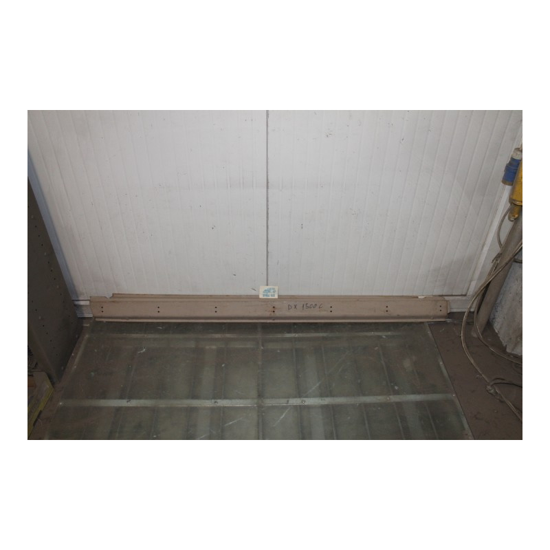 1500 C  SOTTOPORTA DX