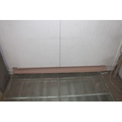 1500 C   LEFT DOOR-SILL
