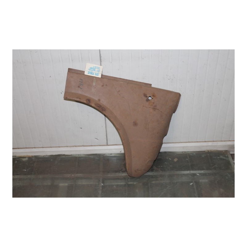 1100 R  1/2 PARAFANGO ANTERIORE DX