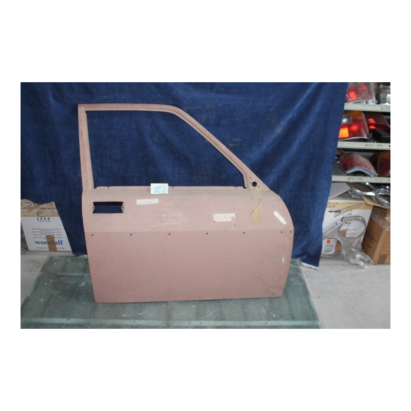 BETA  ( ? )   PELLE PORTA ANTERIORE DX   82359001