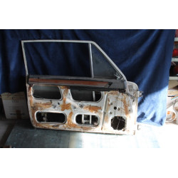 FLAVIA COUPE' 2000   USED LEFT DOOR WITH GLASS AND DRIVING MIRROR