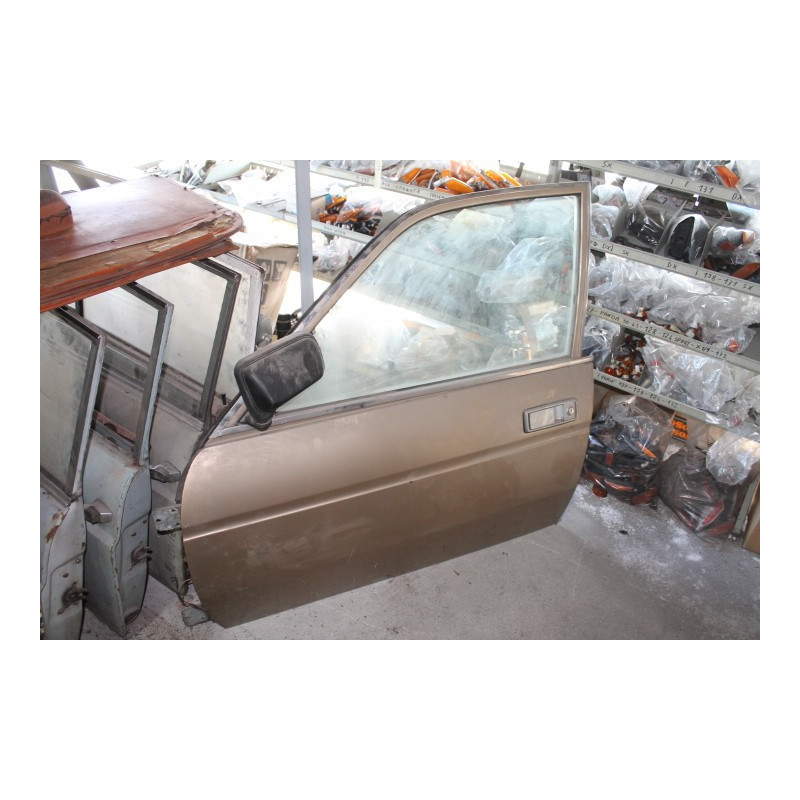 GAMMA BERLINA   USED FRONT LEFT DOOR