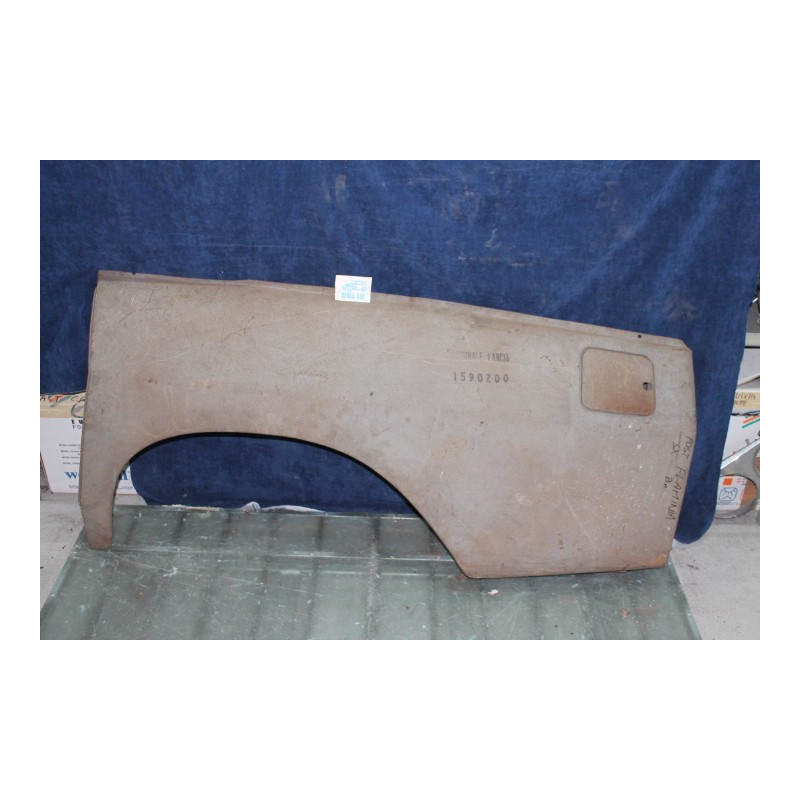 FLAMINIA BERLINA  REAR LEFT FENDER  1590200