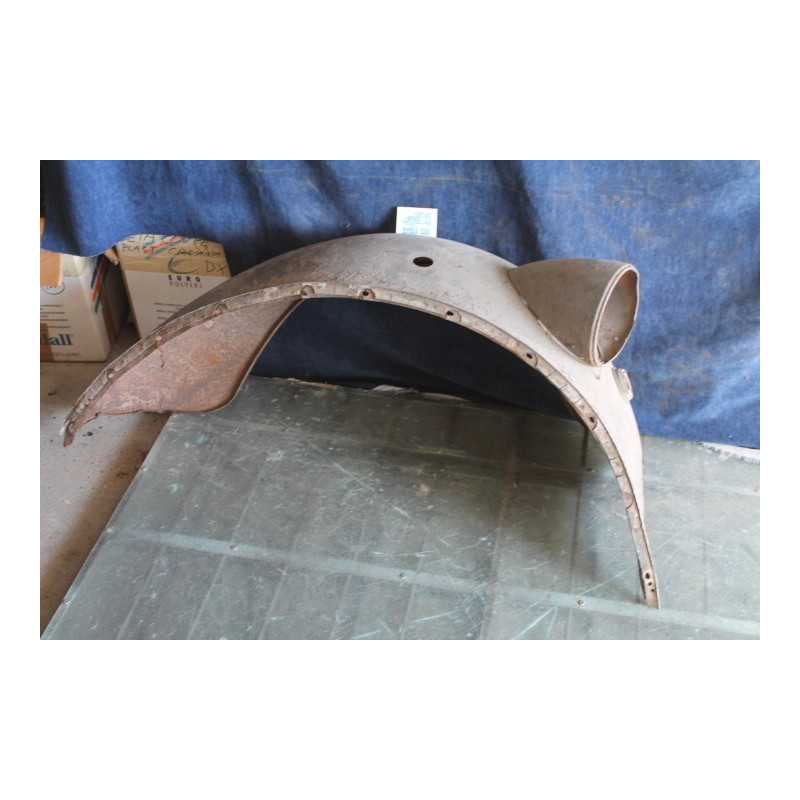 ARDEA    PARAFANGO ANTERIORE SX USATO + SEDE FARO