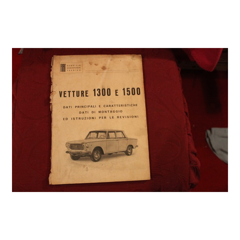 1300/1500    DATI PRINCIPALI E CARATTERISTICHE...(1961)   1° pagina (copertina) quasi staccata