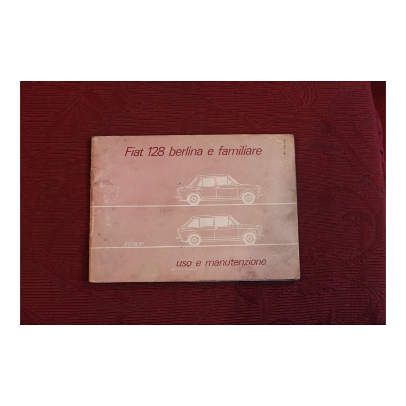 128 SEDAN e STATION    USE AND SERVICE BOOK (16°EDITION 1973) faded cover.