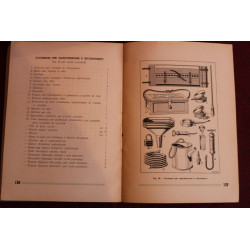ESARO'   MILITARY TRUCK      USE AND SERVICE BOOK (1° EDITION 1944) good condition
