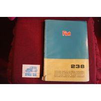 238    CATALOGO PARTI DI RICAMBIO CARROZZERIA (1° ED. 1967) copertina difettosa e scritte interne
