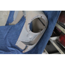 A 40 S   PARAFANGO ANTERIORE SINISTRO ORIGINALE  33253117  (LIEVE AMMACCATURA)